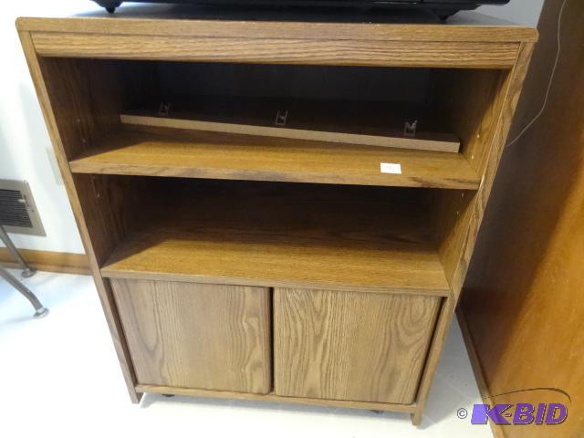 Microwave Cabinet on Wheels 25 X16 X 31...