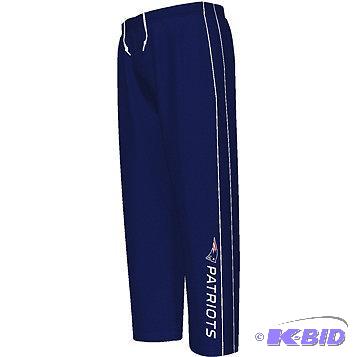 lot 11 image: New with tags&nbspNFL Mens Classic Synthetic...