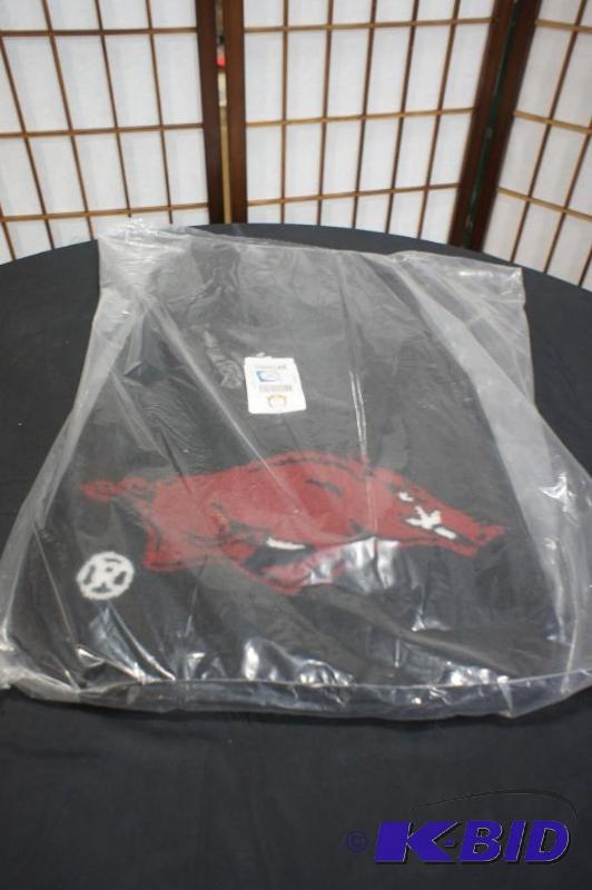 lot 16 image: New in package&nbspCarpeted Collegiate Car M...