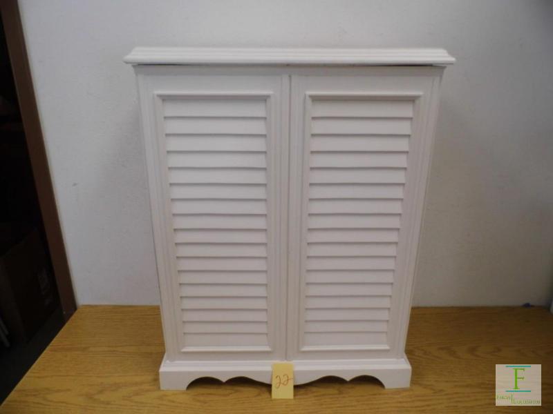 White Hamper