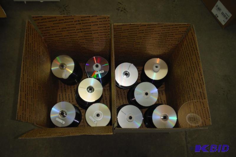 lot 131 image: Lot of 1000 Memorex DVD-Rs