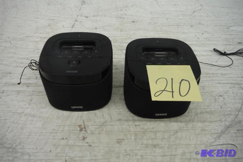 lot 210 image: Lot of 2 Gear4 Alarmdock Reveal Dock For iPod and Iphone PG487US Retail Opened Box Gear4 Alarmdock Reveal Do