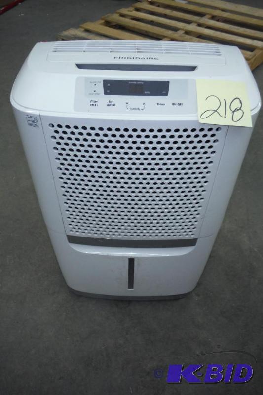 lot 218 image: Frigidaire Dehumidifier Has some shipping damage