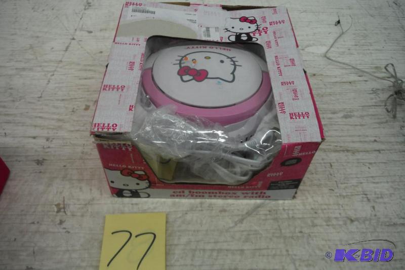 lot 77 image: HELLO KITTY KT2024A Stereo AMFMCD Boom Box