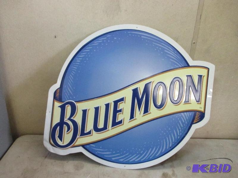 Blue Moon sign...