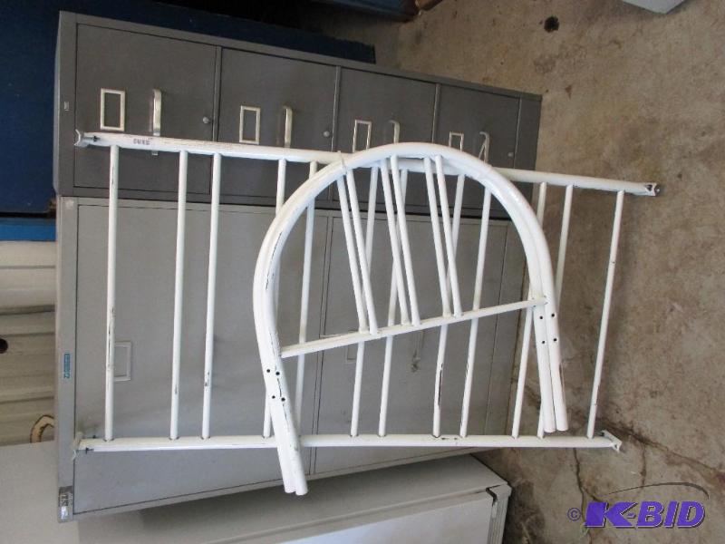 Toddler bed frame...