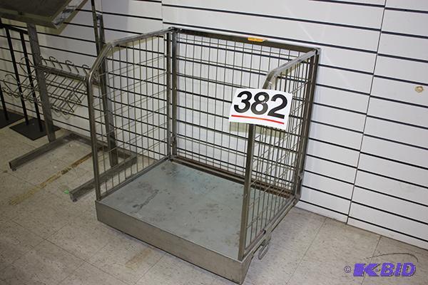 Collapsible metal carts