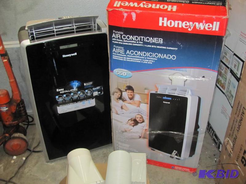 NO RESERVE This HONEYWELL 4-in-1 Portable He...