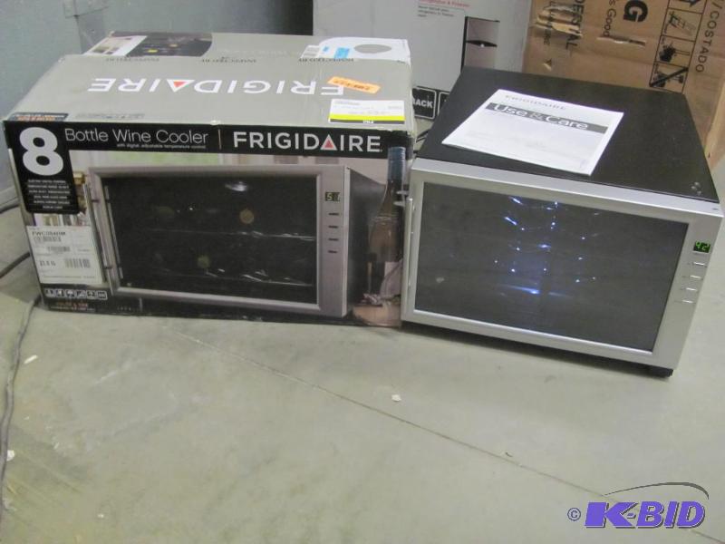 This NEW (in original box) FRIGIDAIRE 8-Bottl...