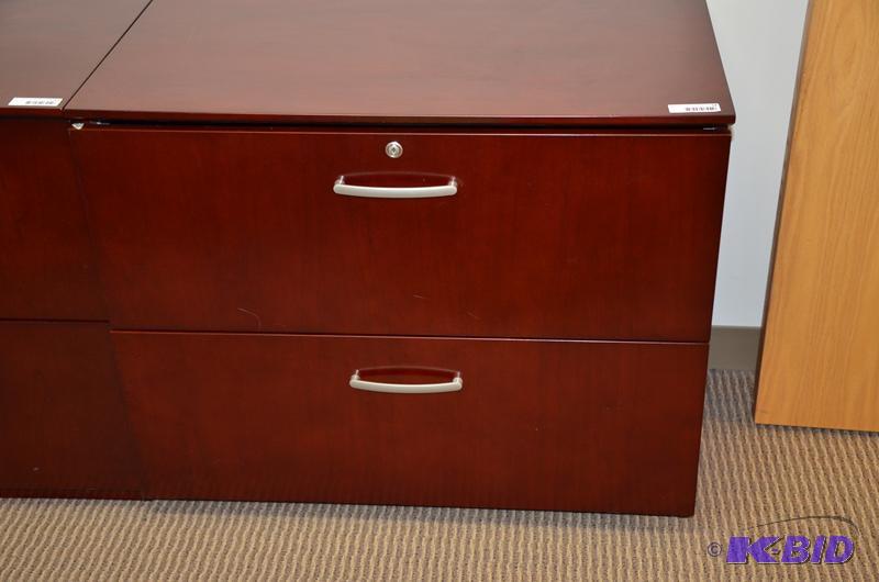 lot 14 image: Wooden file cabinet, 2 drawer 19x29x36"....
