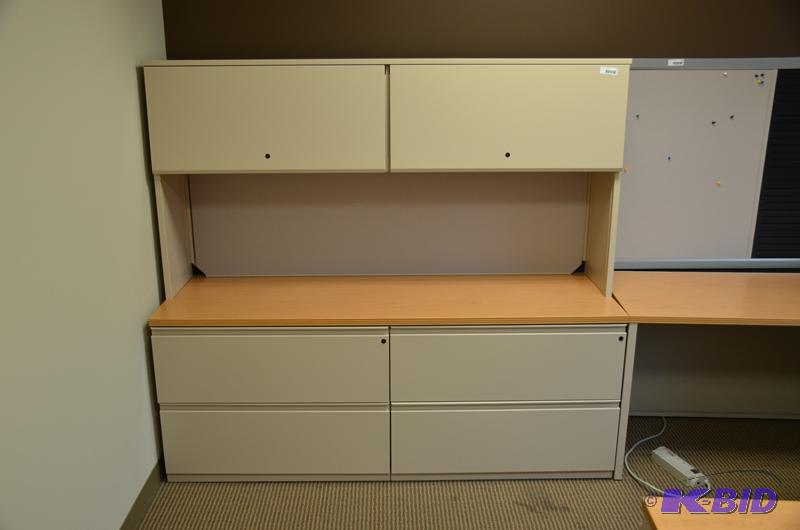 lot 17 image: Metal storage cabinet. 4 file drawers and two...