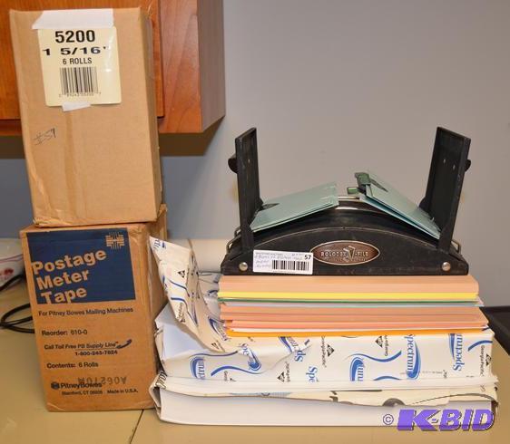 lot 57 image: Pitney Bowes Mailing Machine postage meter ta...