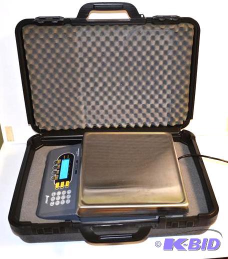 lot 67 image: Weight-Tronics scale model PC-805-25 Max wt 5...