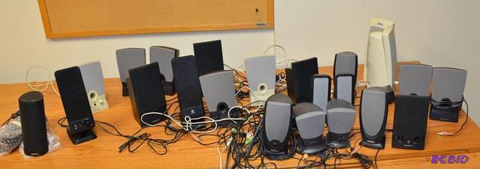 lot 82 image: Large group of computer speakers - approx 12 ...