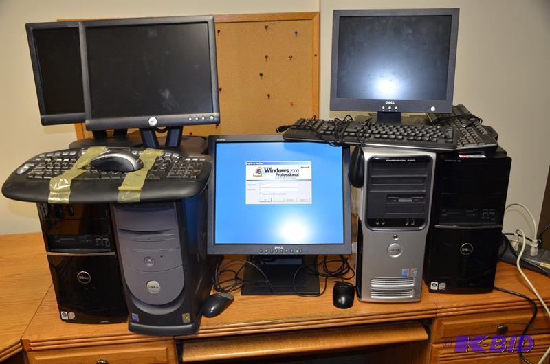 lot 93 image: Four computers - Dimension 4300 Windows 2000 ...