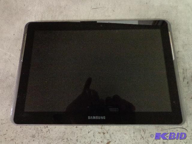 lot 1 image: Samsung Tablet   Great condition 7" tall...