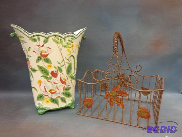 lot 124 image: Wine Basket and Vase   Vase is 11" ...