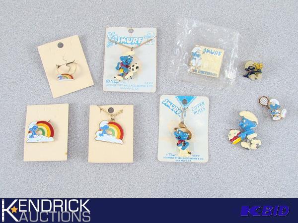 lot 50 image: Lot of New Vintage Smurf Jewelry