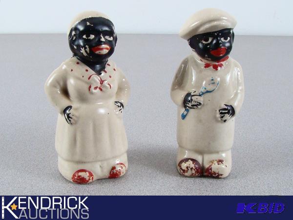 lot 79 image: Set of Vintage Black Americana Salt and Pepper Shakers
