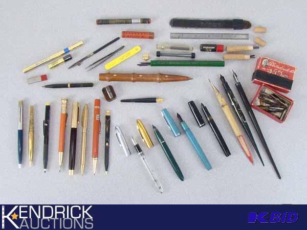 lot 82 image: Large Lot of Collectible Pens