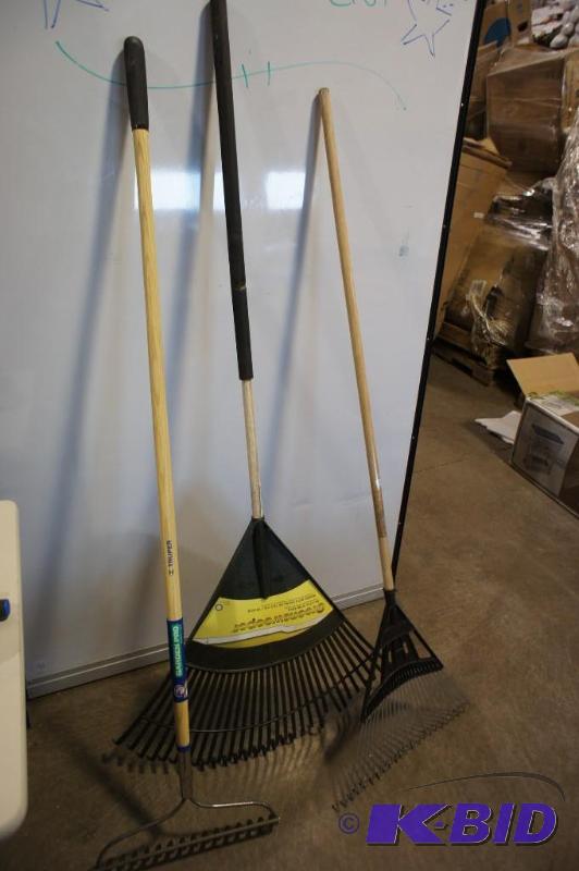 lot 13 image: Lot of 3 Various Size Rakes - Please see all ...