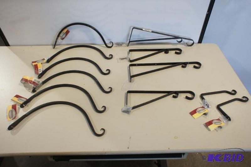 lot 30 image: Lot of Assorted Plant Forged Hooks - Please s...