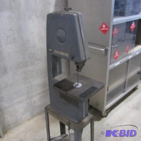 lot 10 image: Rockwell Band Saw