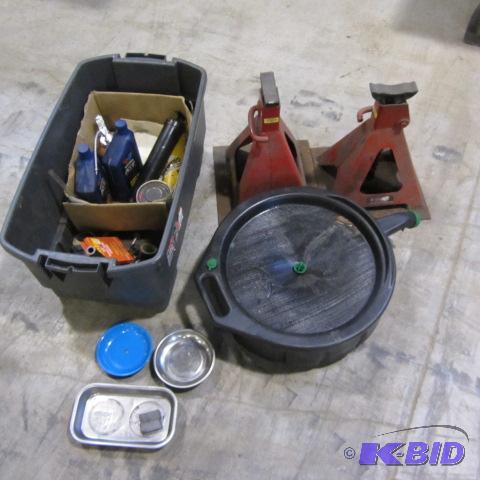 lot 18 image: Jack Stands, Auto Repair