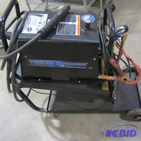 lot 2 image: Cut Master Plasma Cutter