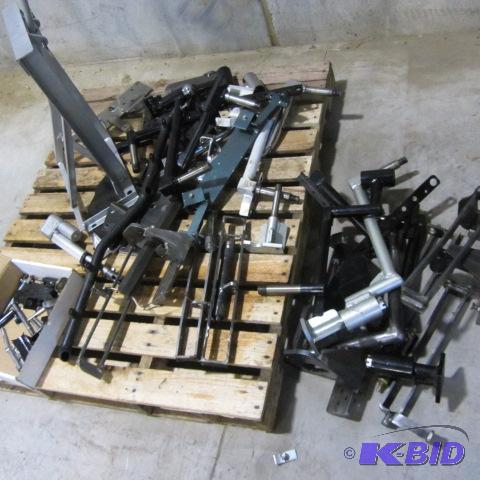 lot 27 image: Scrap Steel & Metal