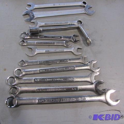 lot 35 image: Craftsman Combo Wrenches