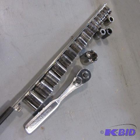 lot 38 image: Craftsman Socket