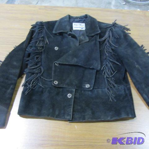 lot 56 image: Ladies Leather Jacket