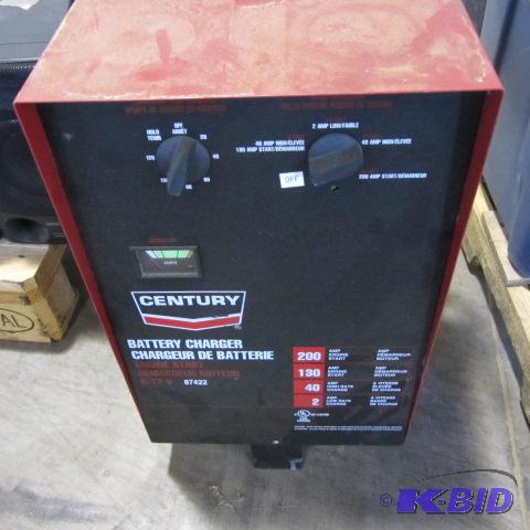 lot 82 image: Century Battery Charger