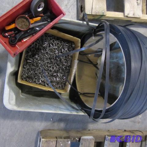 lot 83 image: Banding Material