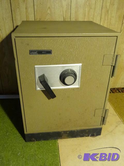 montgomery ward safe 9042 price