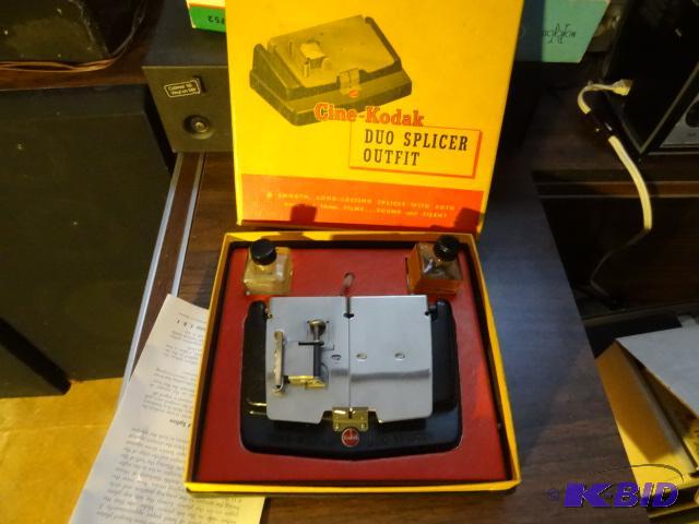 lot 126 image: Cine Kodak DVD Splicer Outfit...