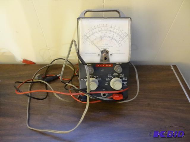 lot 145 image: Heath Kit Vacuum Tube Bolt Meter...