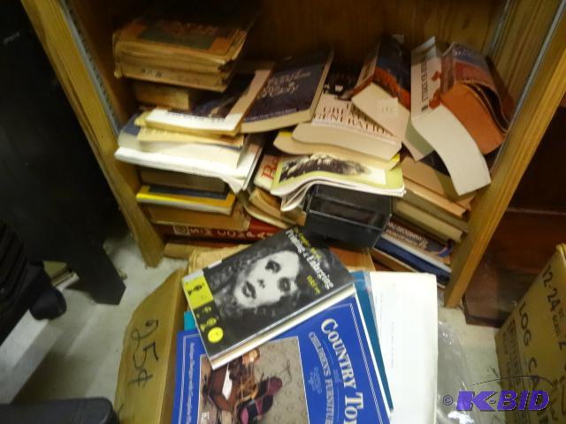 lot 192 image: Misc Vintage Books and Magazines...