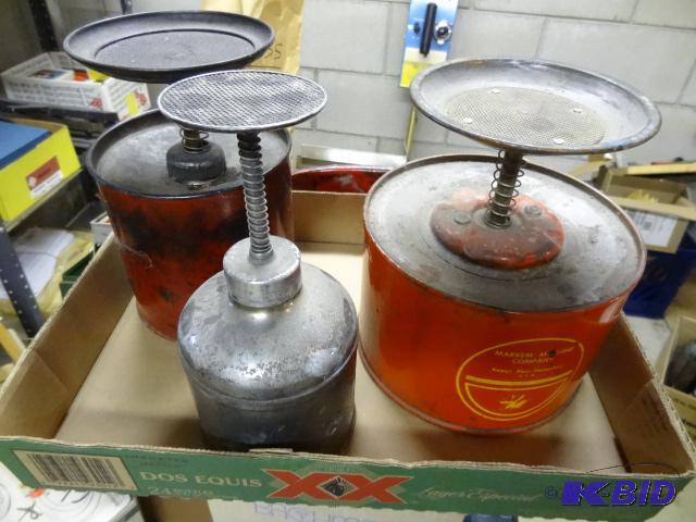 lot 37 image: Cleaning Solution Dispensers for Printing Mac...