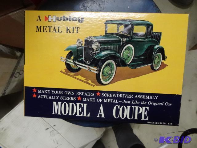 lot 47 image: Vintage Hubley Model A Coupe 4861-300...