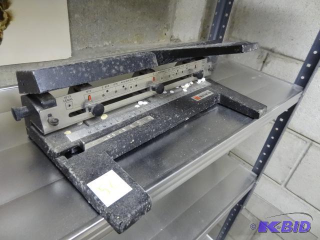 lot 56 image: Mutual 450 3 Hole Punch...