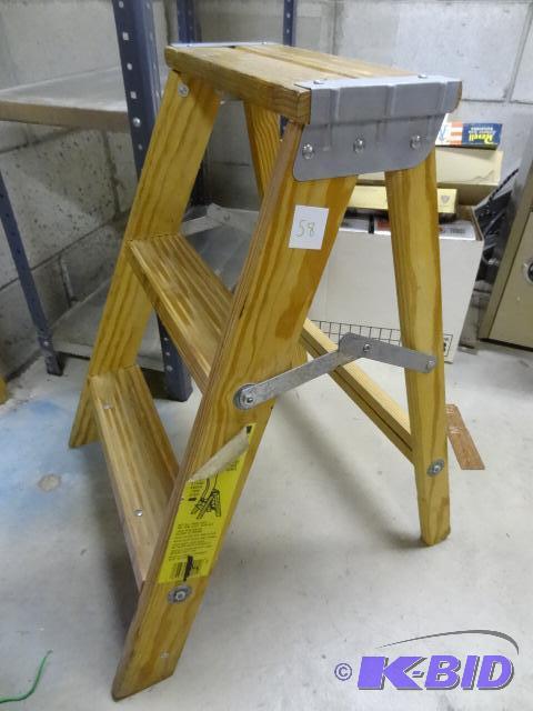 lot 58 image: 2 Step Stool...