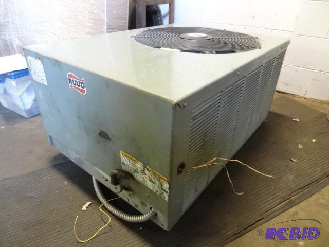 Rudd air conditioner. Model UAND-024JAZ. 208...