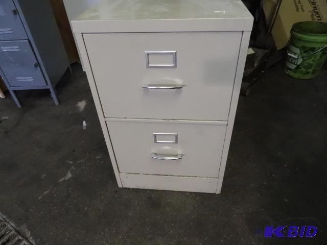 18&quot metal 2 drawer file cabinet....