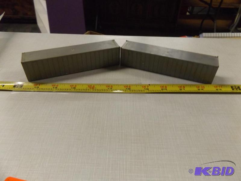 Two Cargo Containers, Athearn Miniatures Mode...