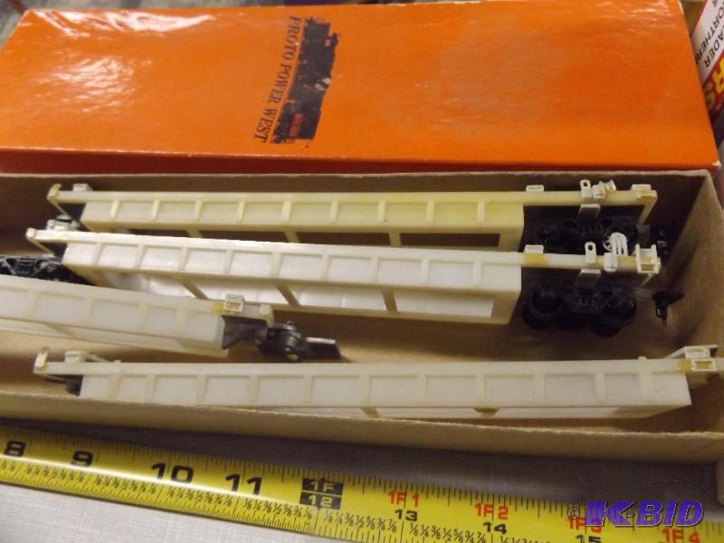 Walthers Model Train Car in box...