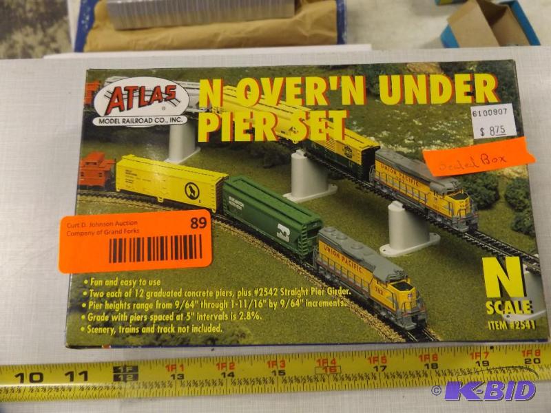 Atlas N overN Under Pier Set. dented box....