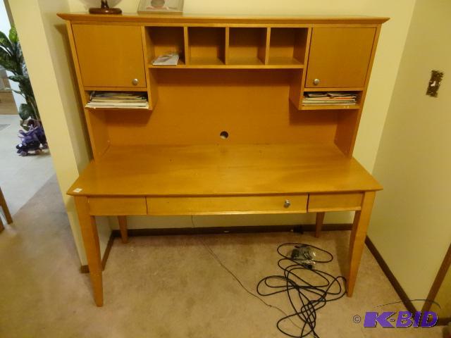 lot 34 image: Wood office desk. 57 x 24 x 57. Pull out keyb...