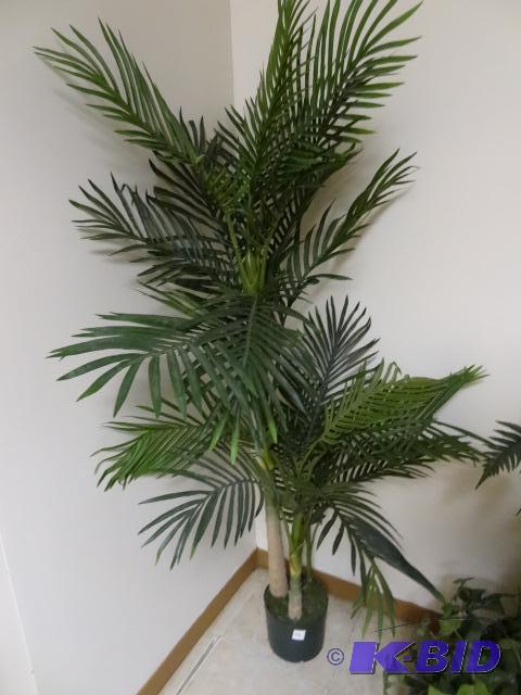lot 44 image: Artificial plant. 60"...